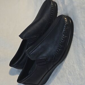 SAS Women's Black Leather Loafers